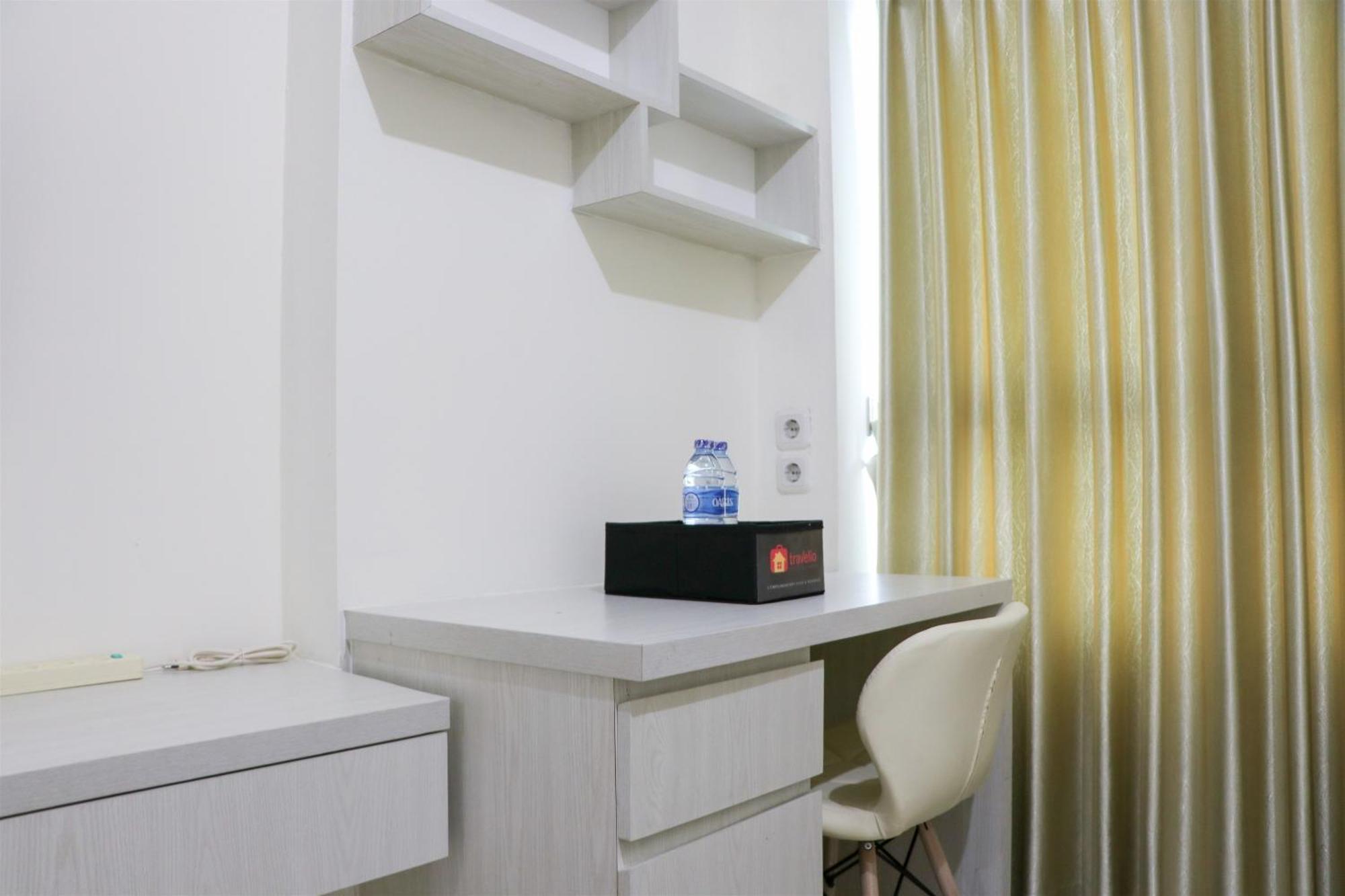 Full Furnished With Simply Look At Springlake Summarecon By Travelio Bekasi