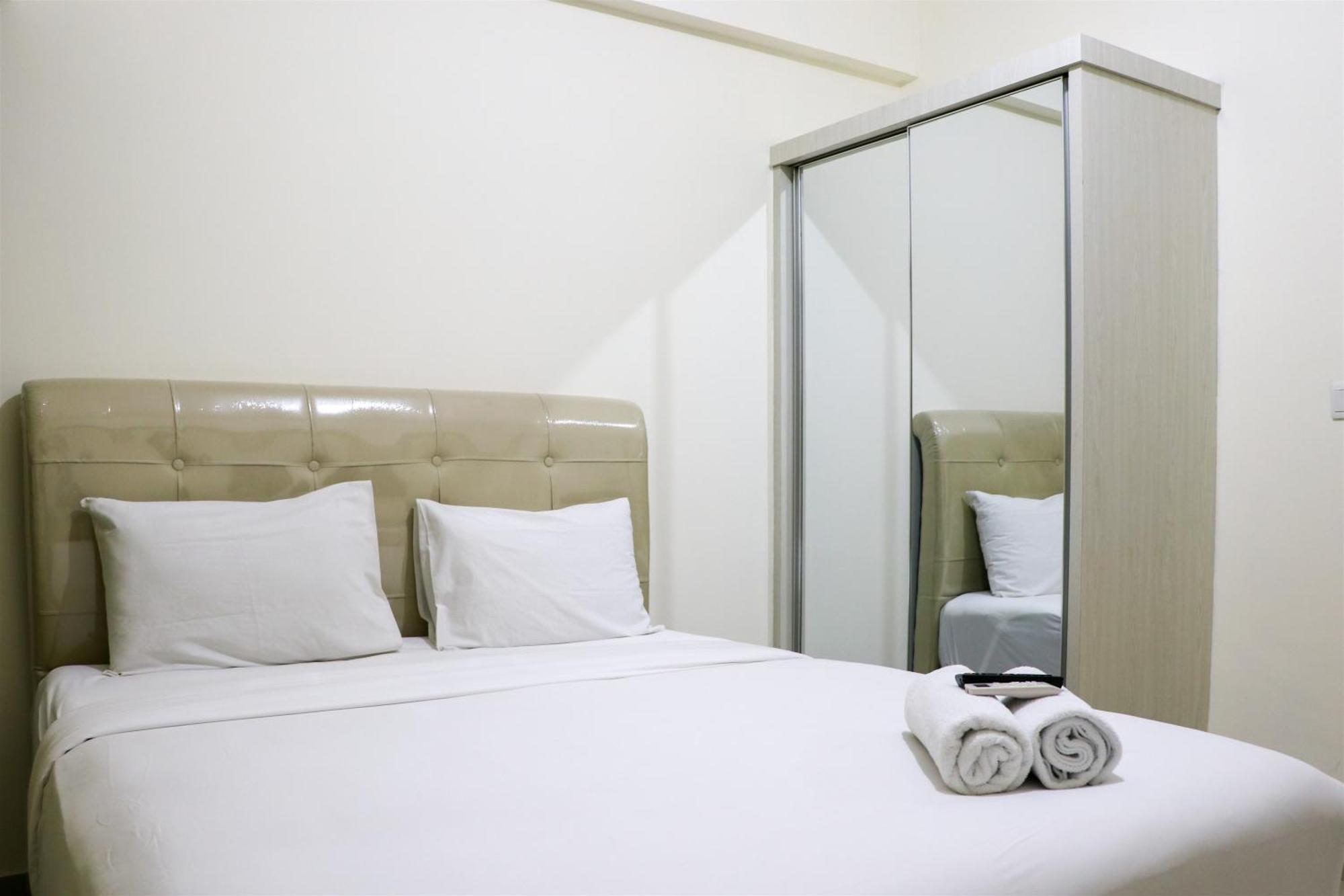 Full Furnished With Simply Look At Springlake Summarecon By Travelio Apartemen Bekasi