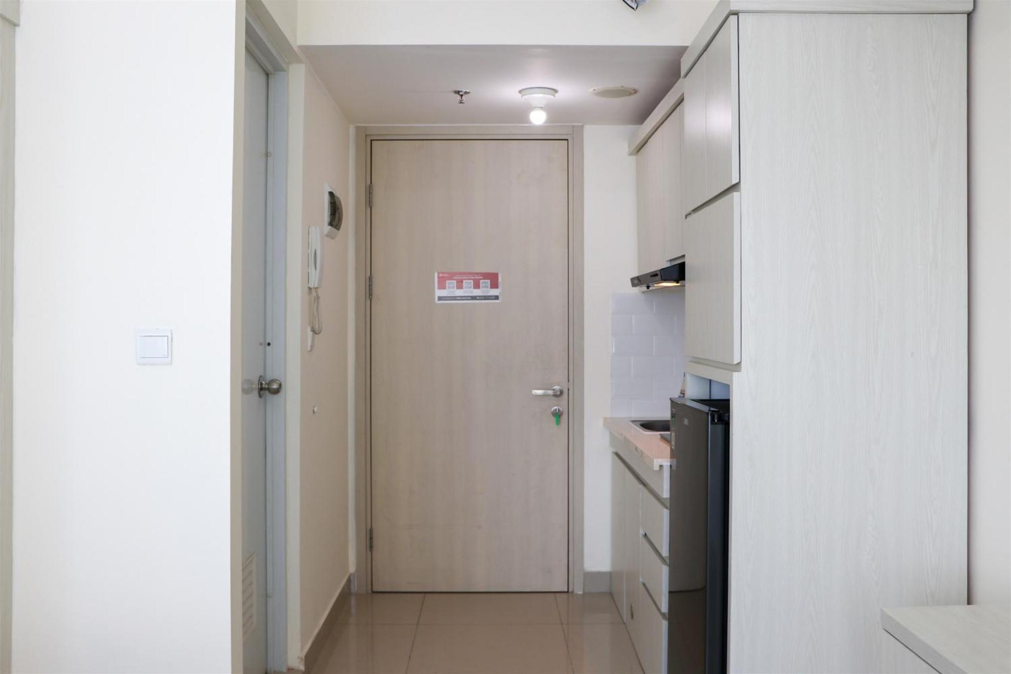 Full Furnished With Simply Look At Springlake Summarecon By Travelio